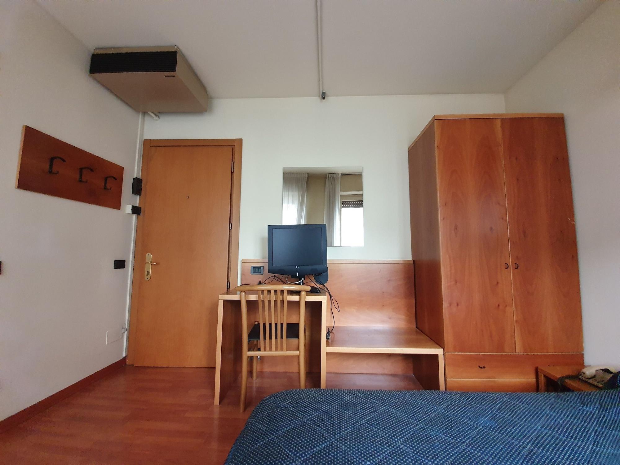 Hotel Selide Desio
